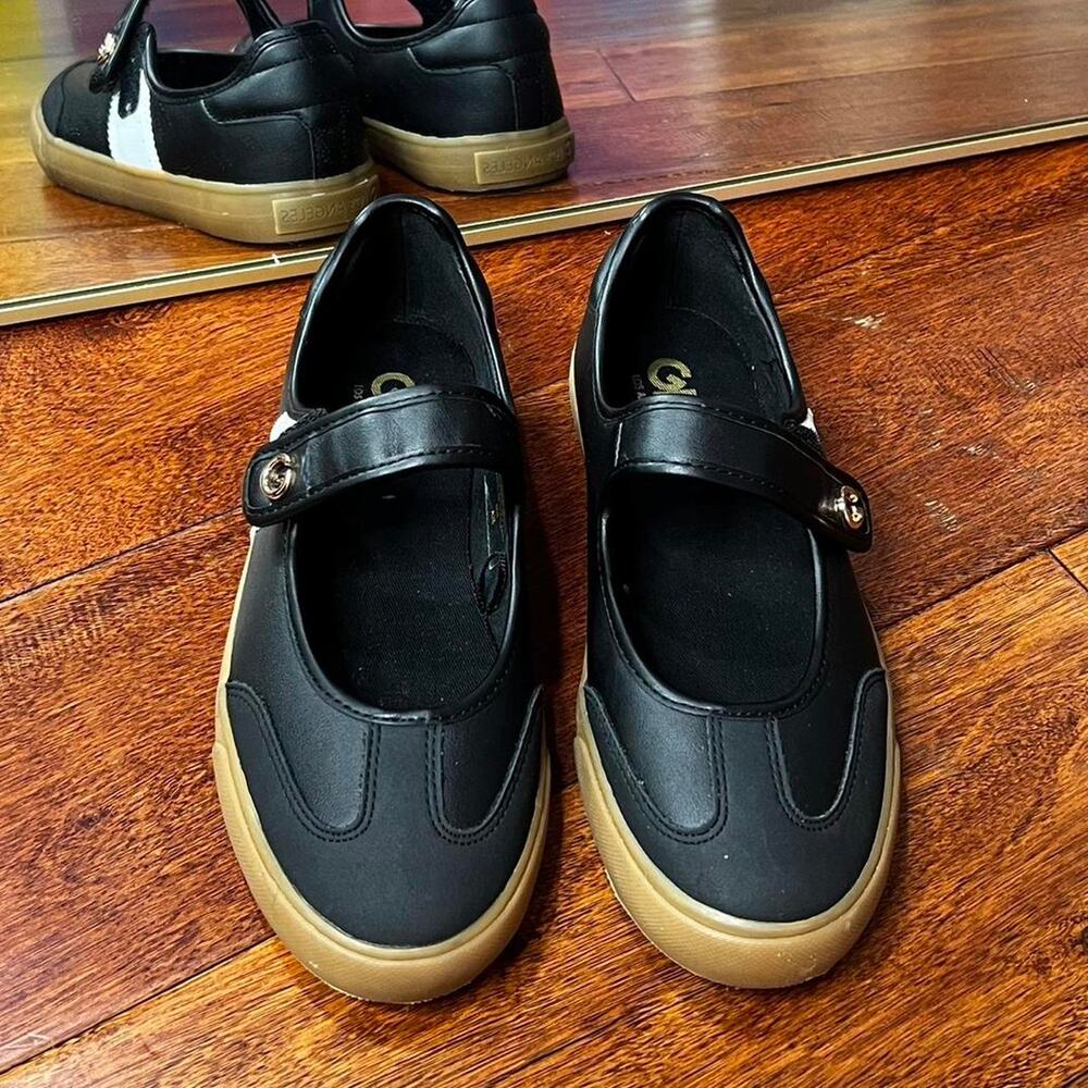 Black leather mary jane shoes